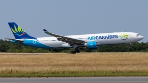 Photo of F-HPUJ - Airbus A330-323 operated by Air Caraïbes