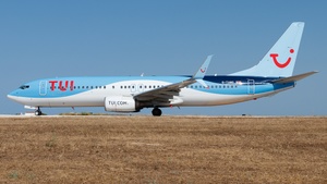Photo of G-TAWO - Boeing 737-8K5 operated by TUI Airways