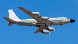 Photo of ZZ665 - Boeing RC-135W Rivet Joint operated by Royal Air Force