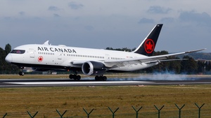 Photo of C-GHPQ - Boeing 787-8 Dreamliner operated by Air Canada