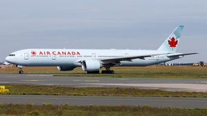 Photo of C-FNNU - Boeing 777-333(ER) operated by Air Canada
