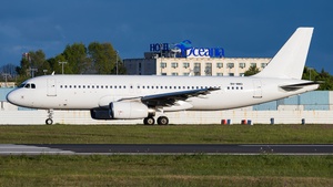 Photo of 9H-MMO - Airbus A320-232 operated by Malta MedAir
