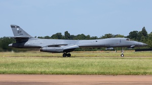 Photo of 86-0124 - Rockwell B-1B Lancer operated by US Air Force
