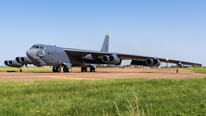 Photo of 60-0037 - Boeing B-52H Stratofortress operated by US Air Force