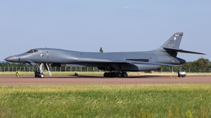 Photo of 86-0140 - Rockwell B-1B Lancer operated by US Air Force