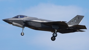Photo of 19-5493 - Lockheed Martin F-35A Lightning II operated by US Air Force