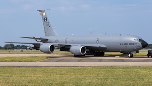 Photo of 60-0335 - Boeing KC-135T Stratotanker operated by US Air Force