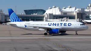 Photo of N488UA - Airbus A320-232 operated by United Airlines