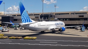 Photo of N37506 - Boeing 737 MAX 9 operated by United Airlines