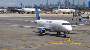 Photo of N758YX - Embraer ERJ-175LR operated by United Express (opb Republic Airways)