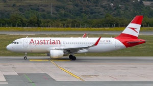 Photo of OE-LZF - Airbus A320-214 operated by Austrian Airlines