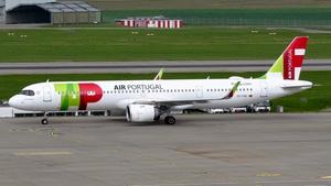 Photo of CS-TXG - Airbus A321-251NX operated by TAP Air Portugal
