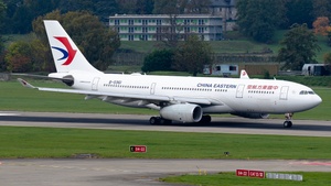 Photo of B-5961 - Airbus A330-243 operated by China Eastern Airlines