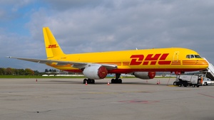 Photo of G-BMRB - Boeing 757-236(SF) operated by DHL Air