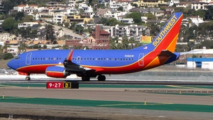 Photo of N382SW - Boeing 737-3H4 operated by Southwest Airlines