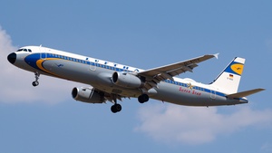 Photo of D-AISZ - Airbus A321-231 operated by Lufthansa