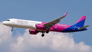 Photo of 9H-WNF - Airbus A321-271NX operated by Wizz Air Malta
