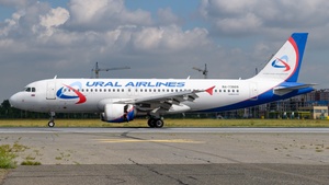 Photo of RA-73809 - Airbus A320-214 operated by Ural Airlines