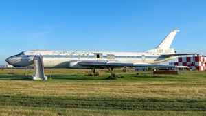 CCCP-42417 - Tupolev Tu-104B