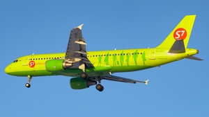Photo of VQ-BPL - Airbus A320-214 operated by S7 Airlines