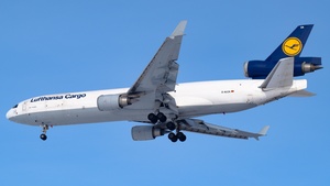 Photo of D-ALCA - McDonnell Douglas MD-11(F) operated by Lufthansa Cargo