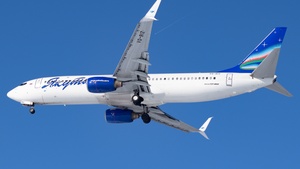 Photo of VQ-BIZ - Boeing 737-86N operated by Yakutia Airlines