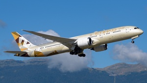 Photo of A6-BLC - Boeing 787-9 Dreamliner operated by Etihad Airways