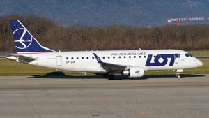 Photo of SP-LIN - Embraer ERJ-175LR operated by LOT Polish Airlines