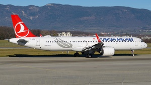 Photo of TC-LSA - Airbus A321-271NX operated by Turkish Airlines