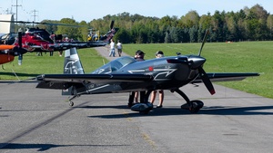 Photo of HB-MAX - Extra EA-330SC operated by Take-Off Balloon