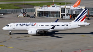 Photo of F-HPNO - Airbus A220-300 operated by Air France