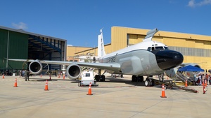 Photo of 62-4127 - Boeing TC-135W Rivet Joint operated by US Air Force