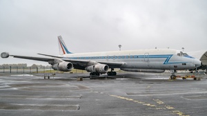 Photo of 45570 - Douglas DC-8-53 operated by French Air Force