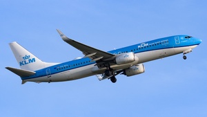 Photo of PH-BCL - Boeing 737-8K2 operated by KLM Royal Dutch Airlines