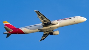 Photo of EC-JZM - Airbus A321-212 operated by Iberia