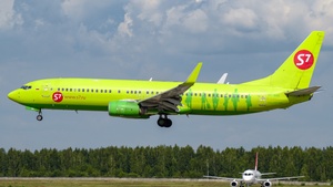 Photo of VP-BNG - Boeing 737-83N operated by S7 Airlines