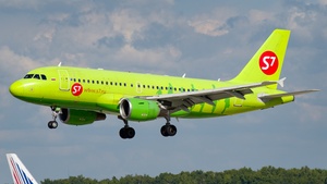 Photo of VQ-BQW - Airbus A319-111 operated by S7 Airlines