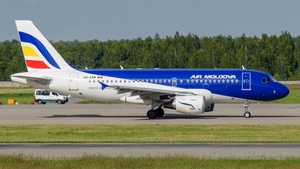 Photo of ER-AXM - Airbus A319-112 operated by Air Moldova