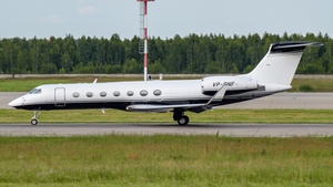 Photo of VP-BNF - Gulfstream GV-SP (G550) operated by Globus Airlines
