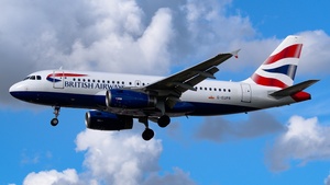 Photo of G-EUPR - Airbus A319-131 operated by British Airways