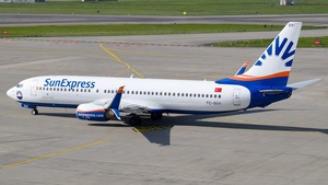Photo of TC-SOV - Boeing 737-8HC operated by SunExpress