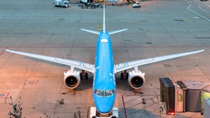 Photo of PH-NXB - Embraer ERJ-195-E2 operated by KLM Cityhopper