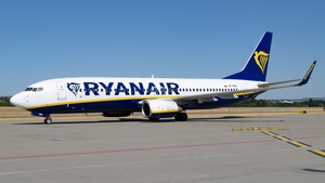 Photo of SP-RNQ - Boeing 737-8AS operated by Ryanair (opb Buzz)