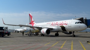 Photo of A6-AUC - Airbus A320-214 operated by Air Arabia Abu Dhabi