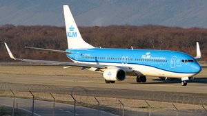 Photo of PH-BXA - Boeing 737-8K2 operated by KLM Royal Dutch Airlines