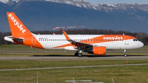 Photo of HB-JXS - Airbus A320-214 operated by easyJet Switzerland