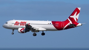 Photo of LZ-EAF - Airbus A320-214 operated by Air 001 (opb Electra Airways)
