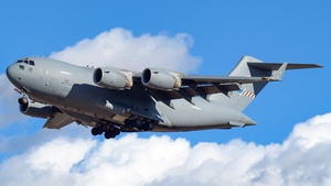 Photo of 01 - Boeing C-17A Globemaster III operated by NATO
