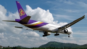 Photo of HS-TKQ - Boeing 777-3AL(ER) operated by Thai Airways International