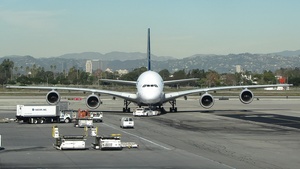 Photo of 9V-SKH - Airbus A380-841 operated by Singapore Airlines